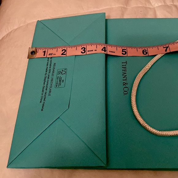 Authentic Tiffany & Co. Paper gift Shopping Bag - Picture 3 of 3